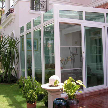 Vách nhựa lõi thép hiện đại