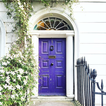 Người phụ nữ dành 3 năm chụp cánh cửa khắp London